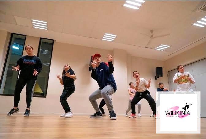 Referencia visual: clase de danza urbana