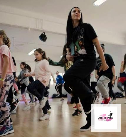 Referencia visual: grupo de danza urbana